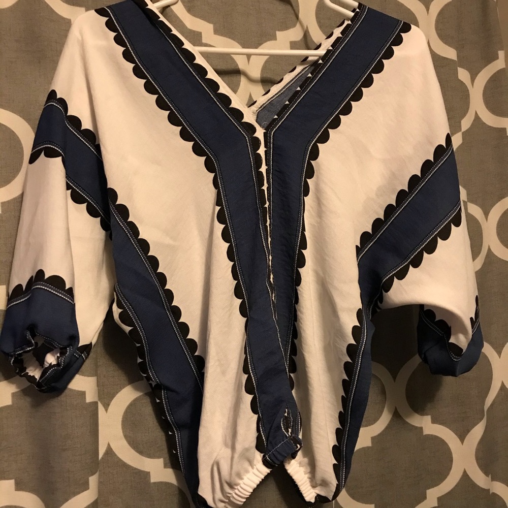 Women’s shirt